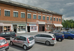 A Bosny�k t�ri piacon (az F/3 fah�zban) l�v� �zlet�nk